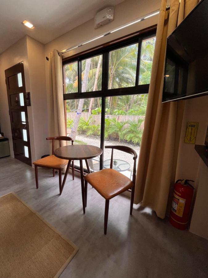 Southseas Beach Resort And Dive Center Сантандер Екстериор снимка